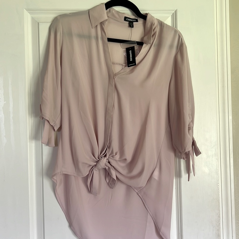 New with tags blush pink blouse